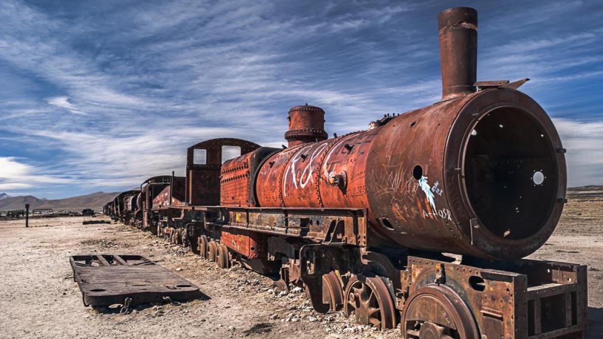 Locomotoras antiguas en el Cementerio de Trenes